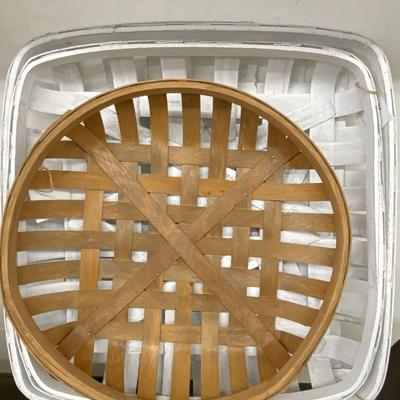 Set of Five Baskets Lot