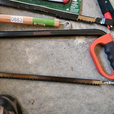 4 pc Tool Lot 15" Pry bar, New 21 in Bow Saw 7" Pruning saw , Rubber Mallet B&D Bow Saw