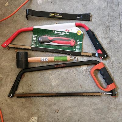 4 pc Tool Lot 15" Pry bar, New 21 in Bow Saw 7" Pruning saw , Rubber Mallet B&D Bow Saw