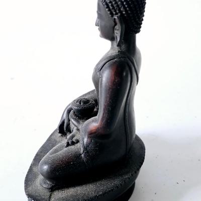 Sitting Budda Statue