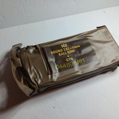 140 Round 7,62 x 51 mm CTN Military issued battle pack Ammunition. sealed