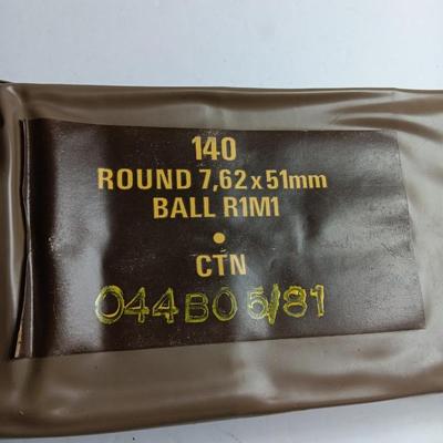 140 Round 7,62 x 51 mm CTN Military issued battle pack Ammunition. sealed