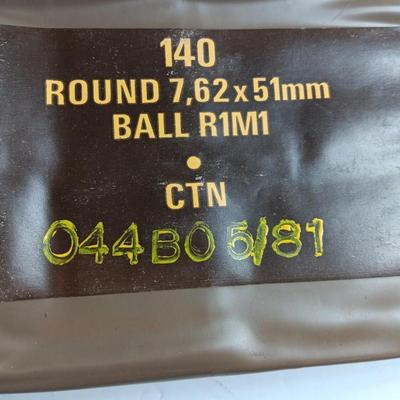 140 Round 7,62 x 51 mm CTN Military issued battle pack Ammunition. sealed