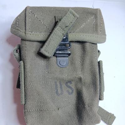 GI Military issued Ammo / Mag pouches - Assortment of military bags