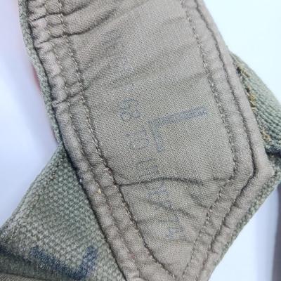 GI Military issued belt with suspenders and ammo / mag pack Size Large