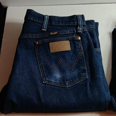 Men's Wrangler Jeans size 36 x 34