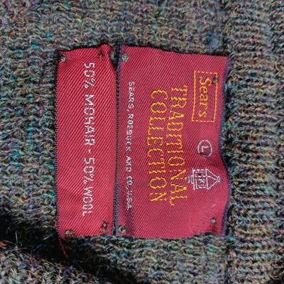 Vintage Sears Traditional Collection 50% Mohair 50% wool sweater Size Large Men's