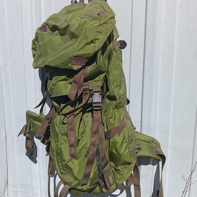 Vector Pack Systems Military Green pack - Great bug out bag!