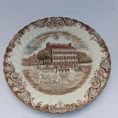 Beautiful Heritage Hall Staffordshire England Georgian Town House plates Ironstone 4411