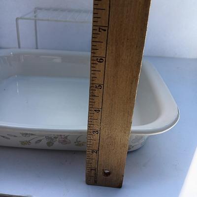 Corning ware Pastel flowers A-21 Oven safe dish with rack