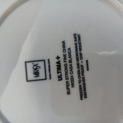 Mikasa Ultima + Super strong fine China setting for 6 HK224 CASA BLANKA - Chip resistant