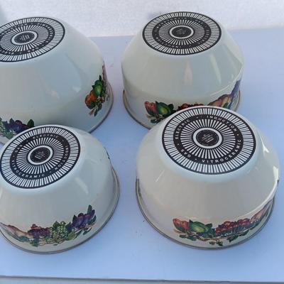 Four nesting metal Bowls - Vitro Ceramic Gas - Electric - Induction