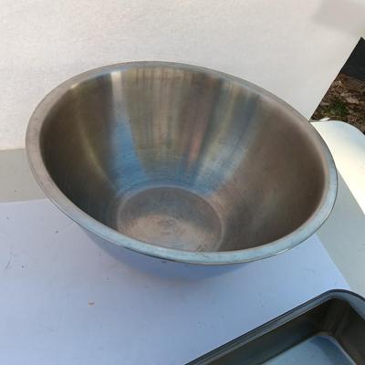 Large stainless bowl - Fire King measuring glass - and a cake pan