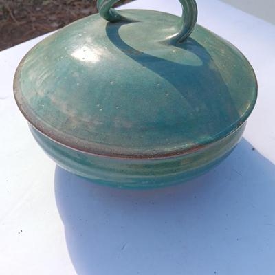 Beautiful clay Pottery Bowl with twisted handled lid