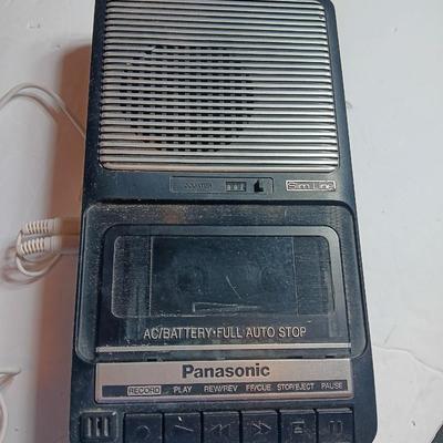Panasonic portable cassette player AC/Battery Slim Line
