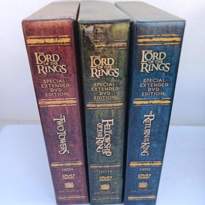 Lord Of The Rings DVD collection - Two Towers -The fellowship of the ring - Return of the King