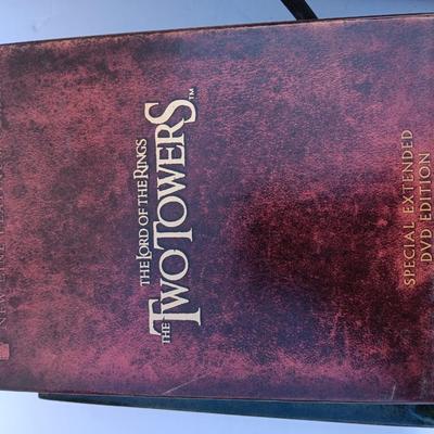 Lord Of The Rings DVD collection - Two Towers -The fellowship of the ring - Return of the King