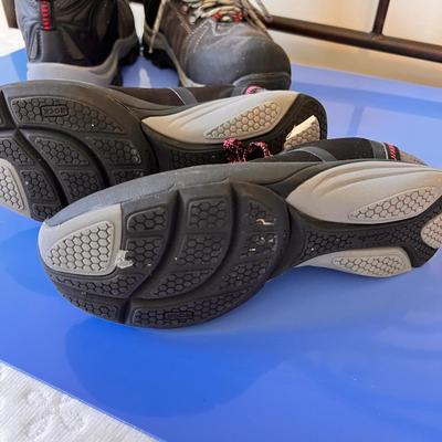 2 Pairs Womenâ€™s Shoes Sz. 8 - Clarks, Bass