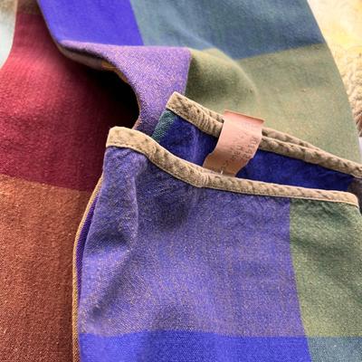 Lot Vintage Tablecloths & Napkins