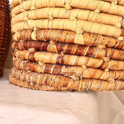 Lot of 2 Oversized Baskets