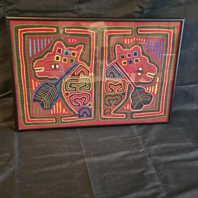 Vibrant Rug with Framed Mola Fabric Art (L-DW)
