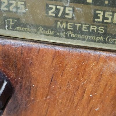 Emerson Radio and Phonograph Corp. Radio (L-DW)
