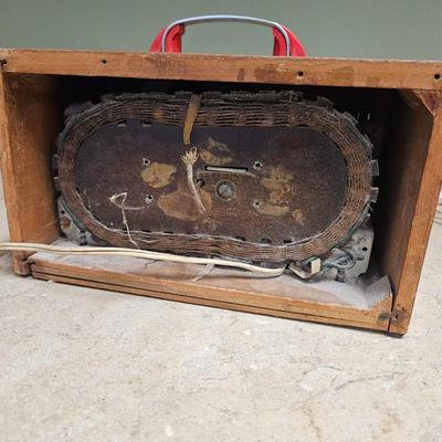 Emerson Radio and Phonograph Corp. Radio (L-DW)