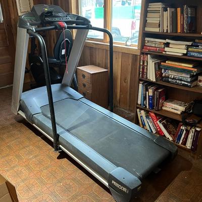 Precor 9.33 Treadmill - Tested Works