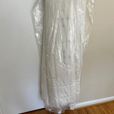 Nikken Kenko Dream Comforter - Dry Cleaned
