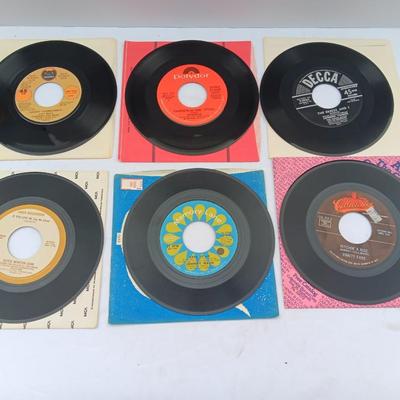 SIX 45 LP Records - Johnny Nash 0 Vanity Fare - Olivia Newton and more