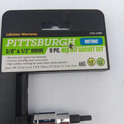 Pittsburgh 3/8" & 1/2" Drive 8-piece hex socket set