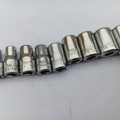 Craftsman Sockets - Craftsman tools - total of 9 3/16 -1/4 - 7/16 - 1/2 and more