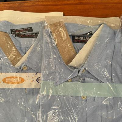 U1502 Large Lot of Mens Casual Shirts