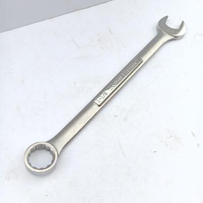 Craftsman Wrench 1 1/8 Large wrench
