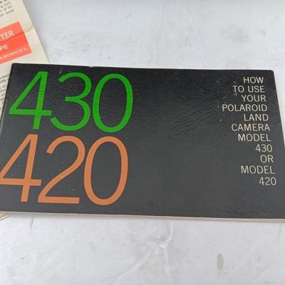 NICE! Vintage Mint Polaroid 420 Land camera