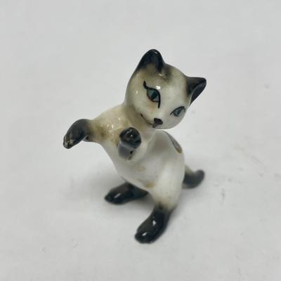 Vintage Pair of Rare Ceramic Porcelain Miniature Siamese Cat Figurines Russian?