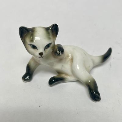 Vintage Pair of Rare Ceramic Porcelain Miniature Siamese Cat Figurines Russian?