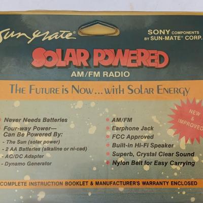 New old stock - Solar Powered AM/FM Radio