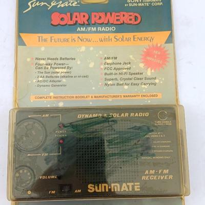 New old stock - Solar Powered AM/FM Radio