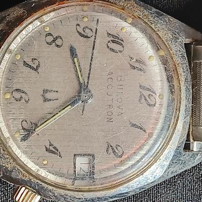 Two Bulova Accutron wristwatches for parts or repair UNTESTED