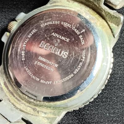 Two wristwatches Denrus & Seiko for parts or repair - UNTESTED