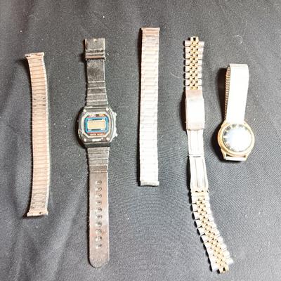 Watches and bands AS IS Untested parts - nice Accutron - Digital Tozai sport with metal bands