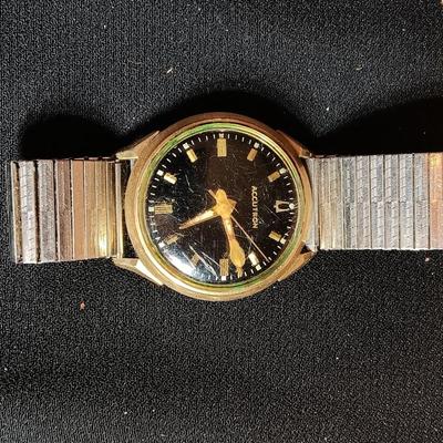 Watches and bands AS IS Untested parts - nice Accutron - Digital Tozai sport with metal bands