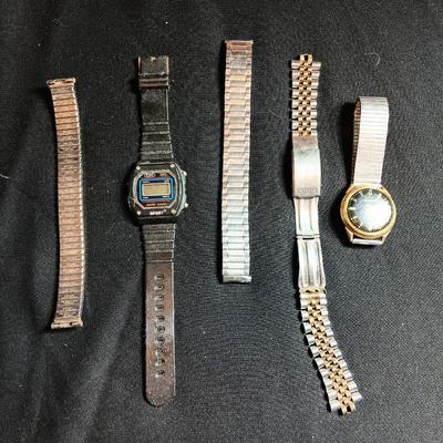 Watches and bands AS IS Untested parts - nice Accutron - Digital Tozai sport with metal bands