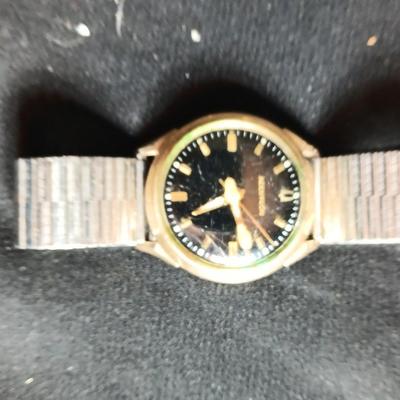 Watches and bands AS IS Untested parts - nice Accutron - Digital Tozai sport with metal bands