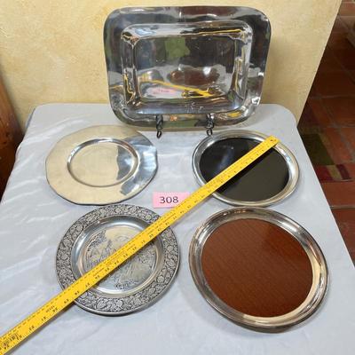 Metal ware serving items