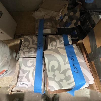 5+ Boxes of 8" x 8" gray & white patterned ceramic tiles - Nice pattern