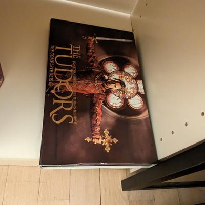 Tudors Series Box Set New