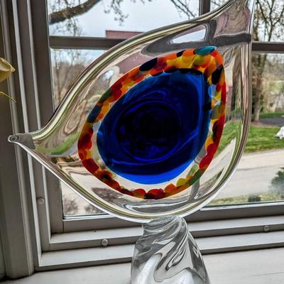 Blown Glass Sculpture Artist Unknown Stunning Eye/Fish/? On Blown glass twist base