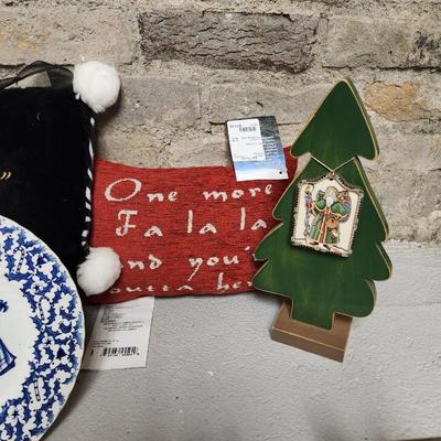 Christmas lot #2 stocking holders/pillows